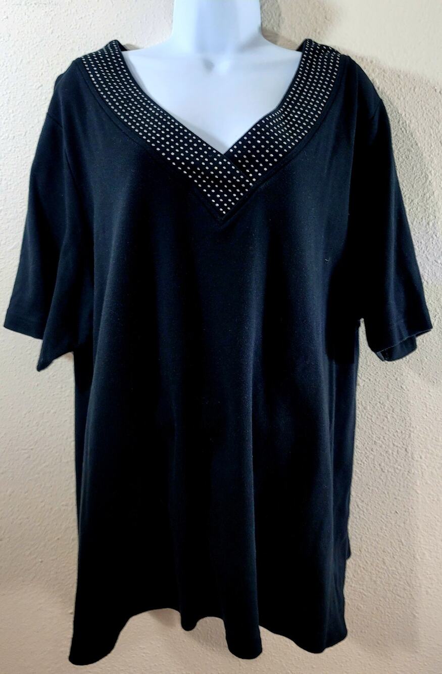 Quacker Factory Black Rhinestone V Neck Top 3X Plus Lightweight Soft Stretch